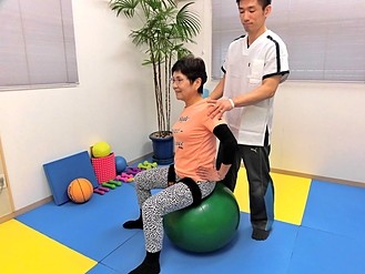 青梅あおき整骨院-加圧元気体操6